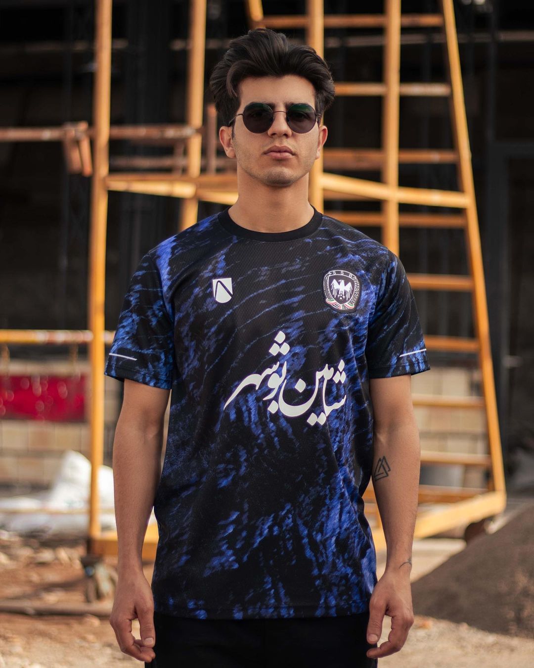 پیراهن دوم شاهین بوشهر